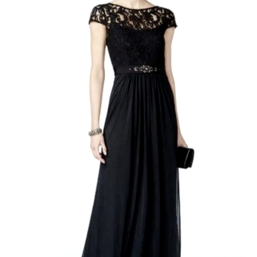 Adrianna Papell Black Lace Evening Gown